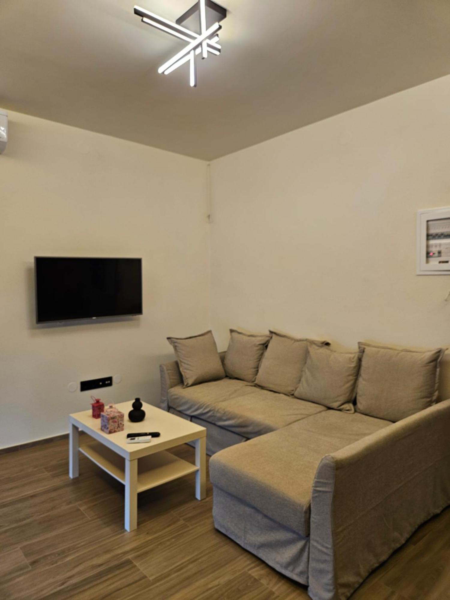Jk Luxury Apartments Nea Chili Ngoại thất bức ảnh